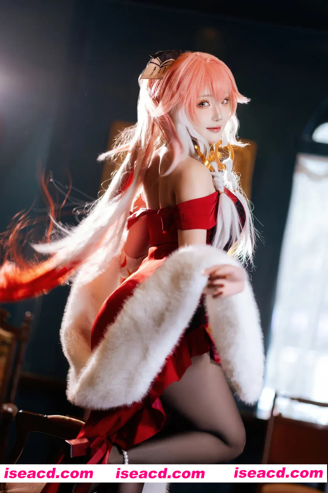 『套图』长离必胜客 – 瓜希酱[18P 95MB]